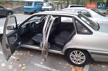 Седан Daewoo Nexia 2005 в  фото 8 Седан Daewoo Nexia 2005 в
