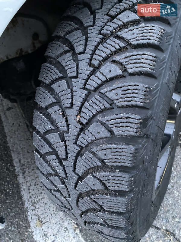 Седан Daewoo Nexia 2008 в Києві