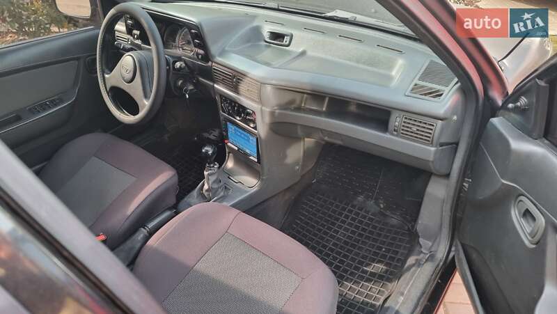 Седан Daewoo Nexia 2010 в Одесі