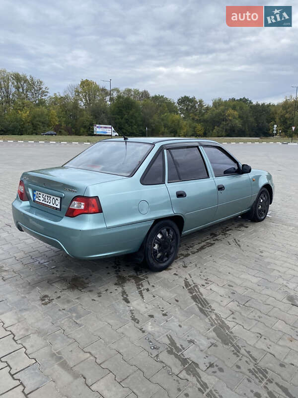 Седан Daewoo Nexia 2008 в Желтых Водах