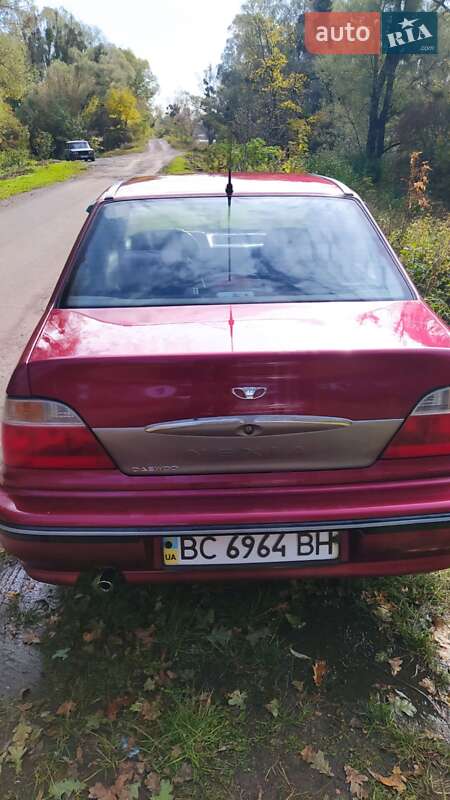 Седан Daewoo Nexia 2007 в Львове