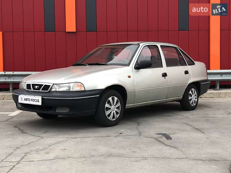 Седан Daewoo Nexia 2006 в Києві