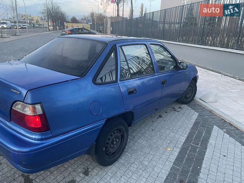 Седан Daewoo Nexia 2008 в Києві