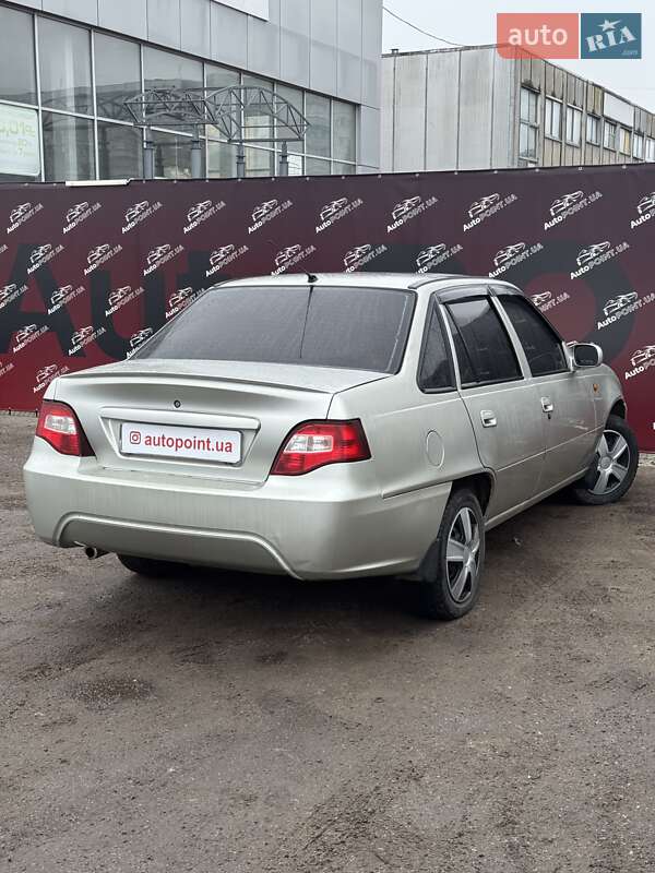 Седан Daewoo Nexia 2008 в Сумах