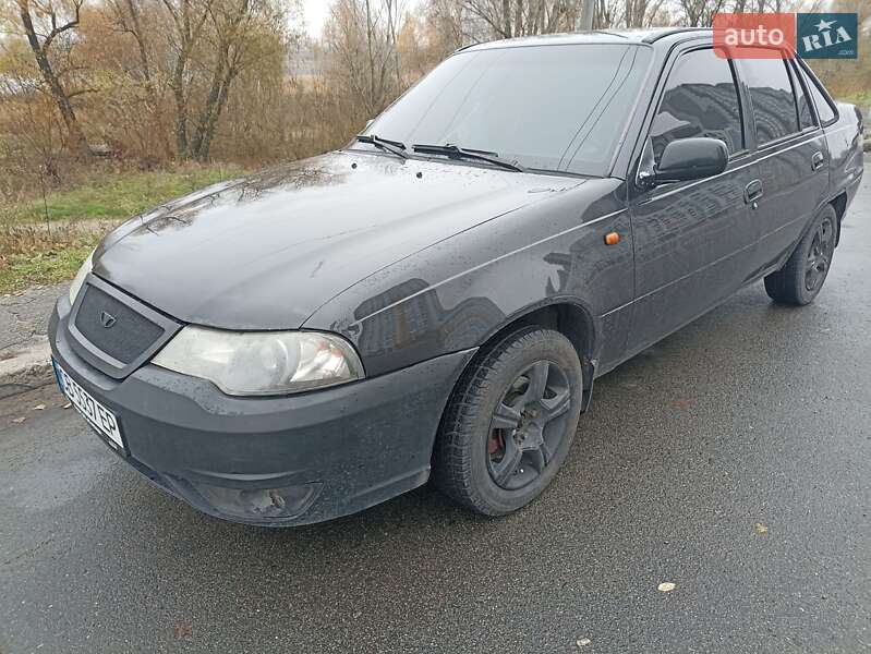 Седан Daewoo Nexia 2012 в Киеве