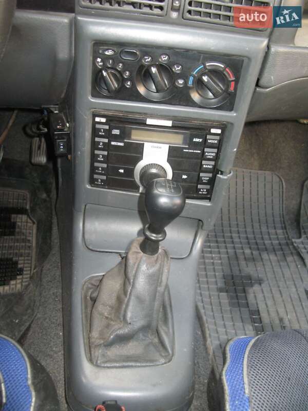 Седан Daewoo Nexia 2007 в Киеве