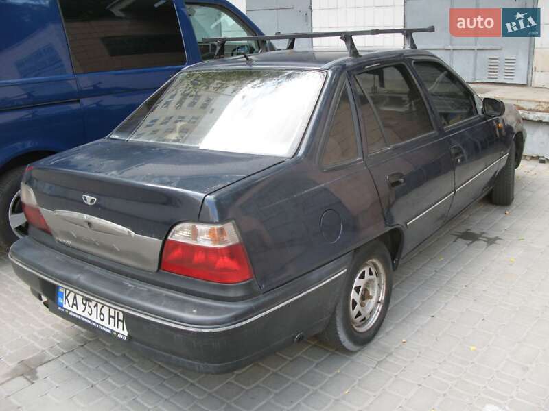 Седан Daewoo Nexia 2007 в Киеве