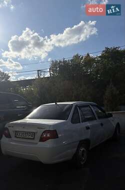 Седан Daewoo Nexia 2011 в Харкові