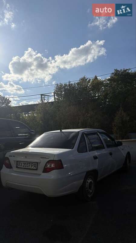 Седан Daewoo Nexia 2011 в Харкові