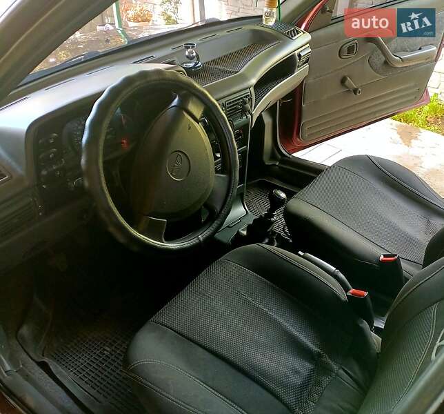 Седан Daewoo Nexia 2007 в Днепре