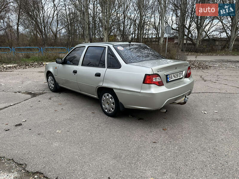 Седан Daewoo Nexia 2008 в Жовтих Водах фото 3 Седан Daewoo Nexia 2008 в Жовтих Водах