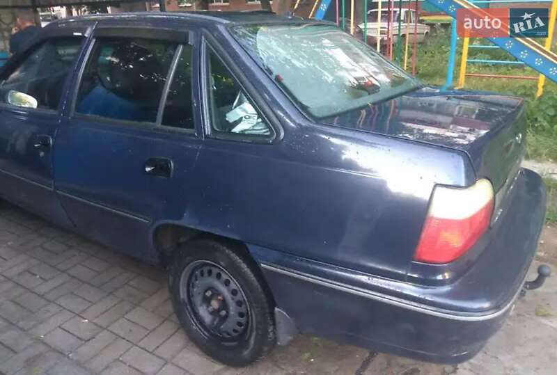 Седан Daewoo Nexia 2008 в Києві