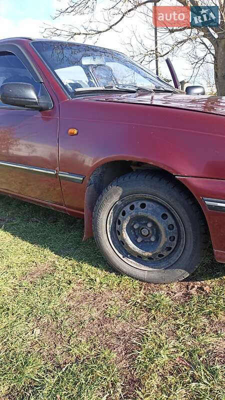 Седан Daewoo Nexia 2008 в Звягелі