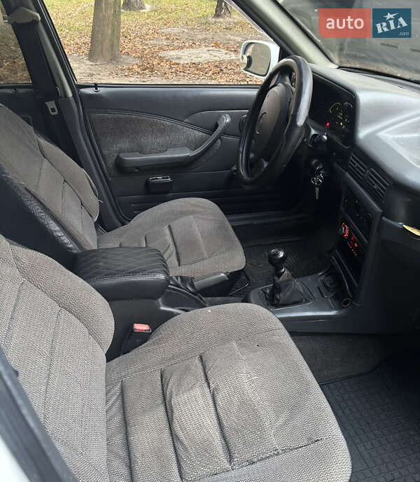 Седан Daewoo Nexia 2007 в Виннице