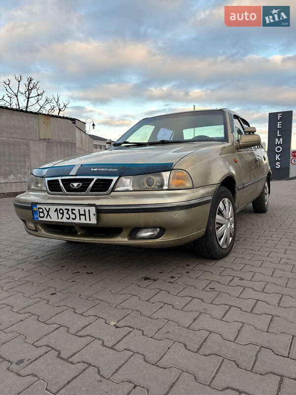 Седан Daewoo Nexia 2006 в Хмельницком