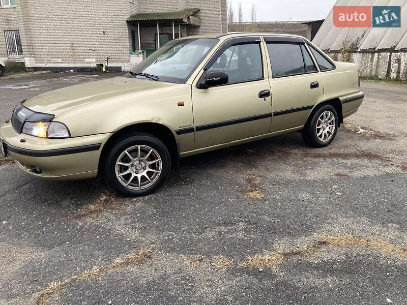 Седан Daewoo Nexia 2008 в Днепре
