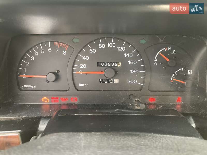 Седан Daewoo Nexia 2008 в Днепре