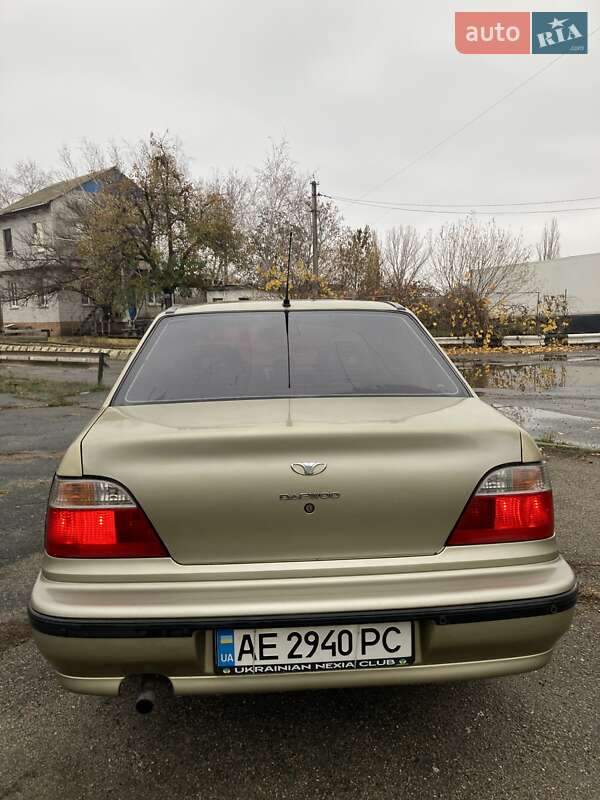 Седан Daewoo Nexia 2008 в Днепре