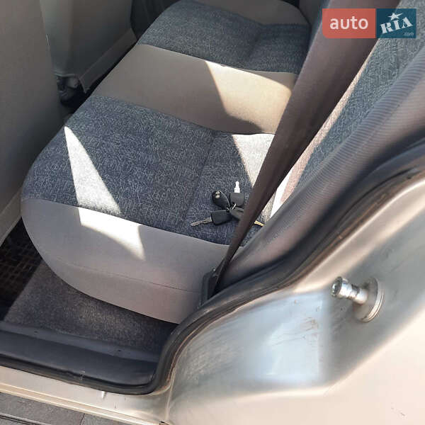 Седан Daewoo Nexia 2008 в Рівному