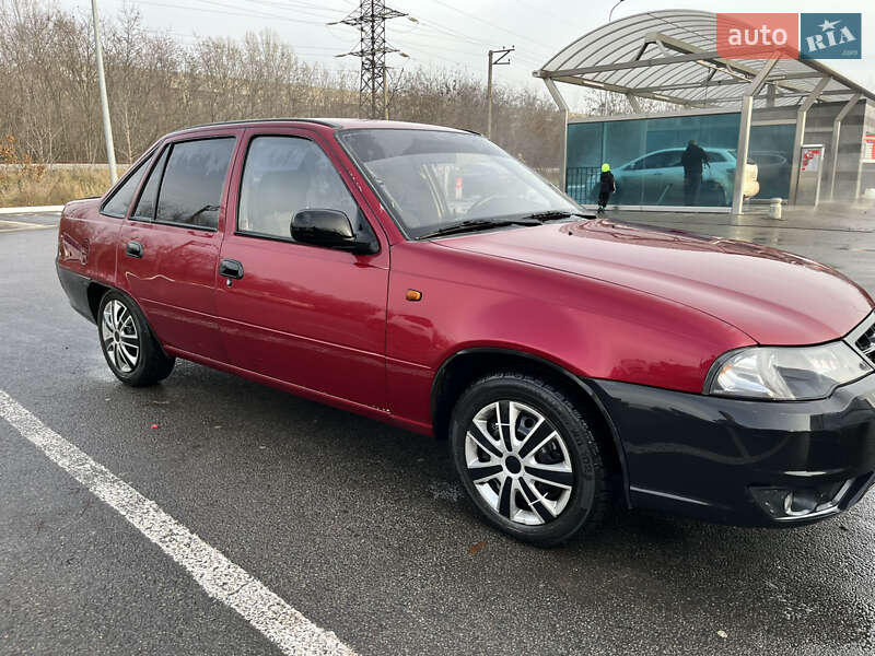 Седан Daewoo Nexia 2013 в Харкові