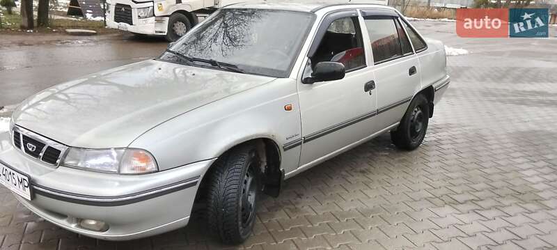 Седан Daewoo Nexia 2006 в Львове фото 3 Седан Daewoo Nexia 2006 в Львове