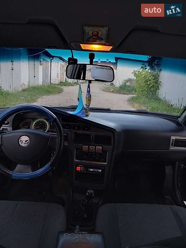 Седан Daewoo Nexia 2008 в Каменец-Подольском