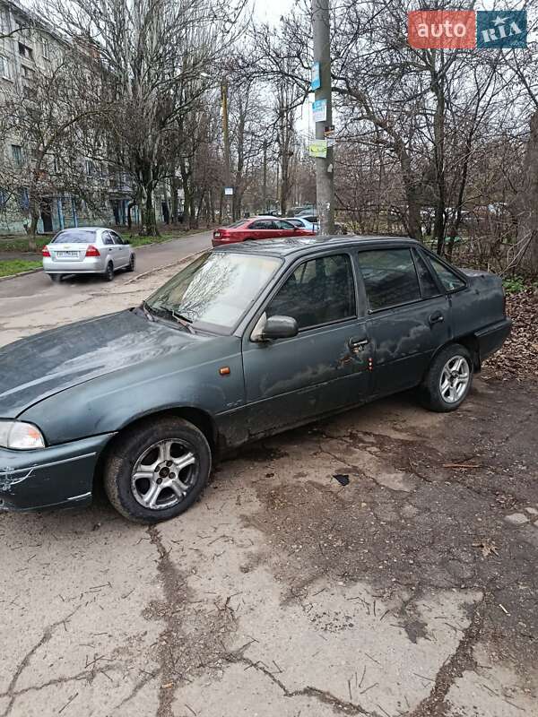 Седан Daewoo Nexia 1997 в Запорожье