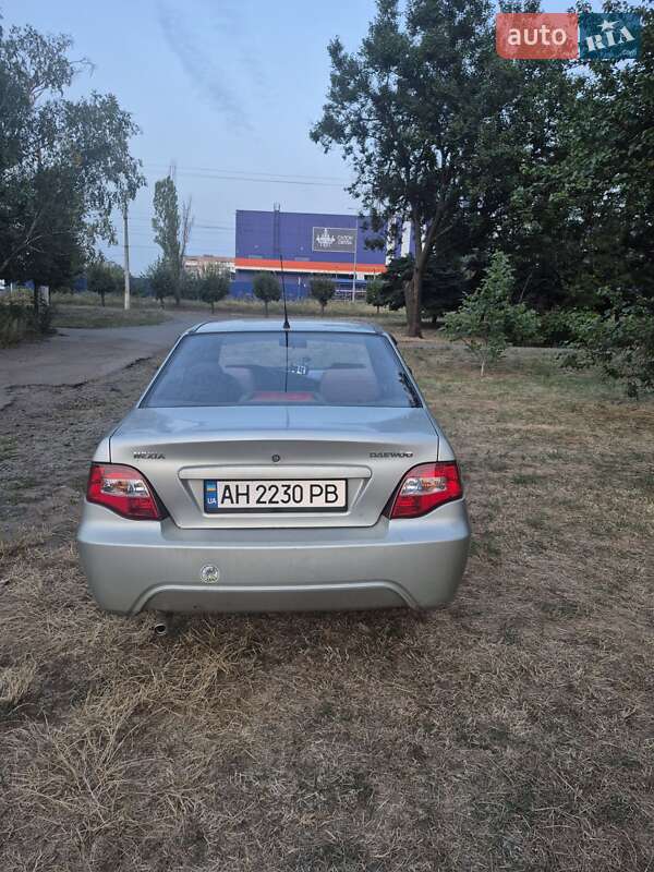 Седан Daewoo Nexia 2008 в Каменском