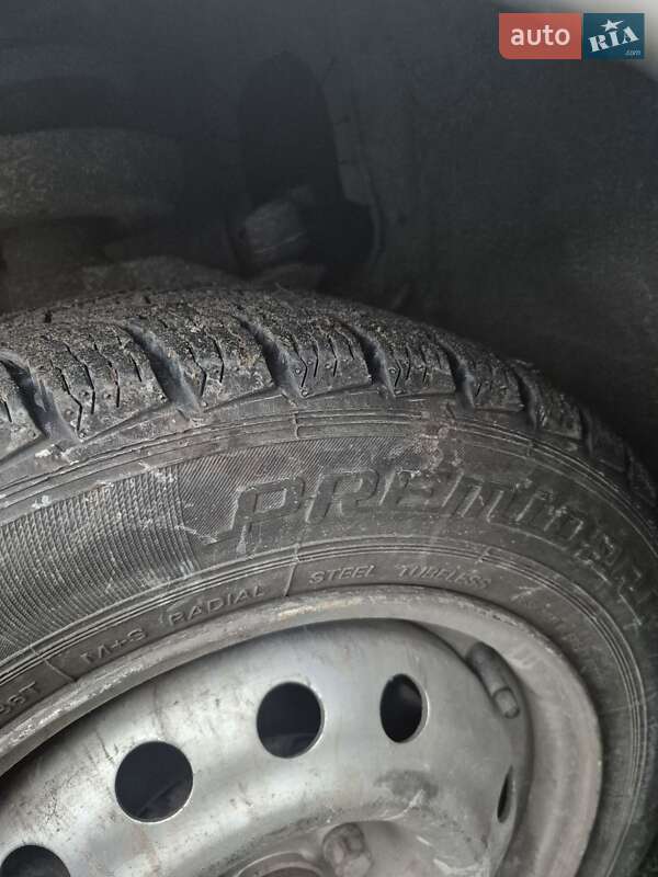 Седан Daewoo Nexia 2008 в Каменском