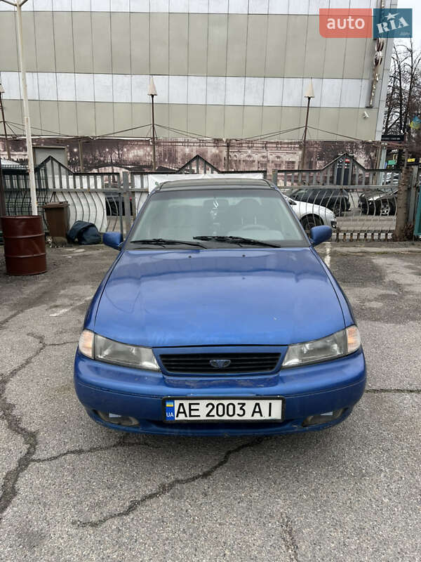 Седан Daewoo Nexia 1997 в Запорожье