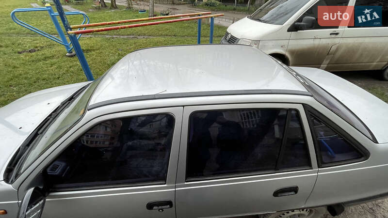 Седан Daewoo Nexia 2004 в Бродах