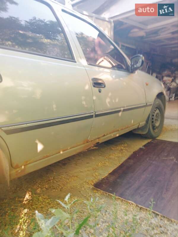 Седан Daewoo Nexia 2008 в Миколаєві