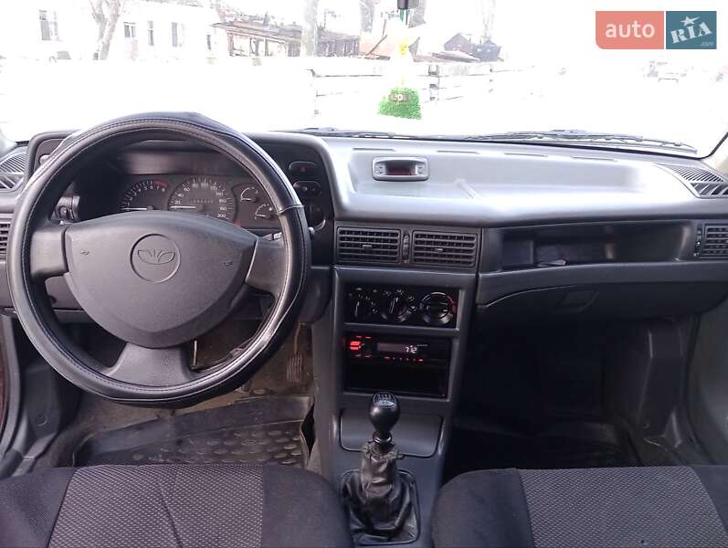 Седан Daewoo Nexia 2007 в Умани