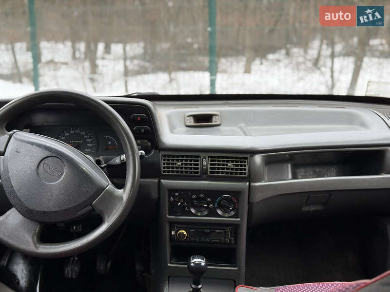 Седан Daewoo Nexia 2008 в Кременчуге фото 5 Седан Daewoo Nexia 2008 в Кременчуге