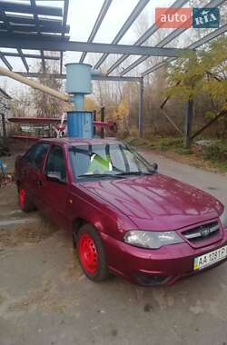 Седан Daewoo Nexia 2012 в Киеве