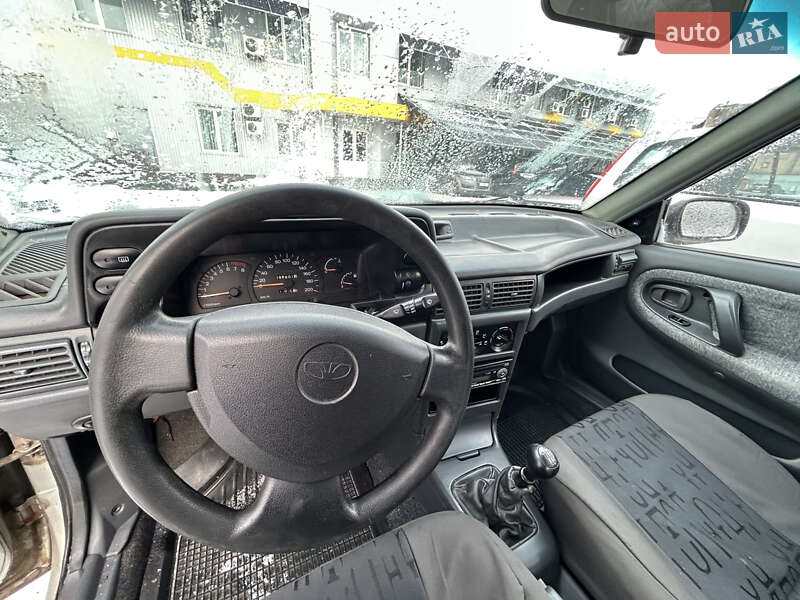 Седан Daewoo Nexia 2007 в Черкассах