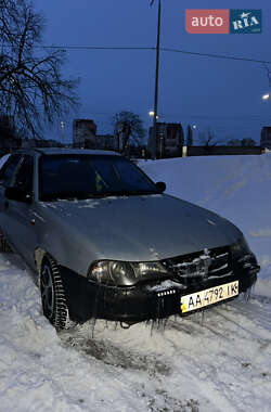 Седан Daewoo Nexia 2008 в Києві