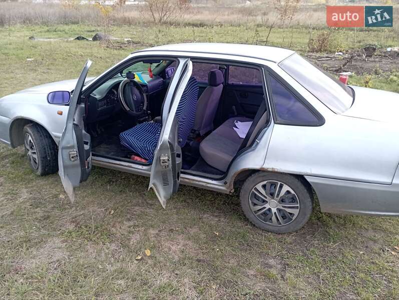 Седан Daewoo Nexia 2012 в Луцке