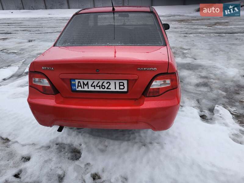 Седан Daewoo Nexia 2008 в Бердичеве