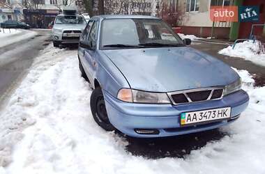 Седан Daewoo Nexia 2008 в Киеве