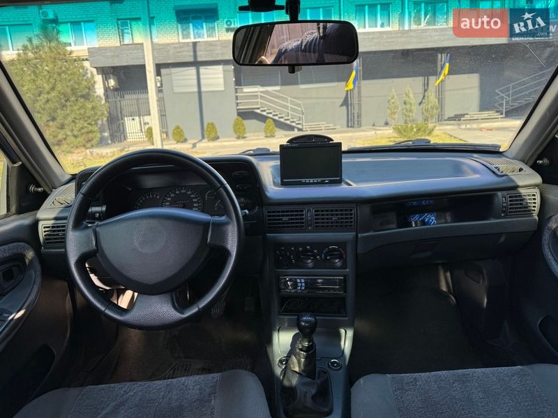 Седан Daewoo Nexia 2006 в Запорожье