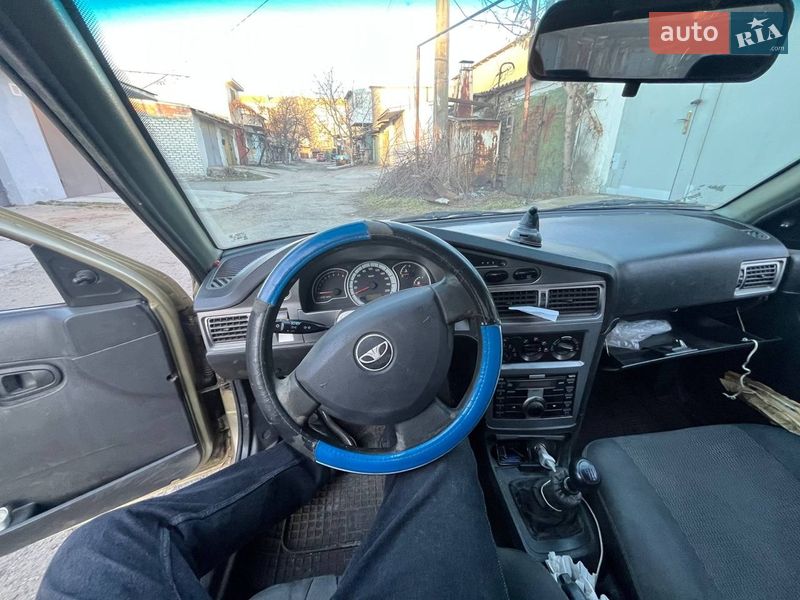 Седан Daewoo Nexia 2008 в Николаеве