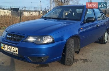 Седан Daewoo Nexia 2008 в Дніпрі