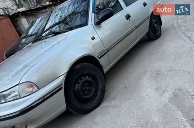 Седан Daewoo Nexia 2008 в Киеве