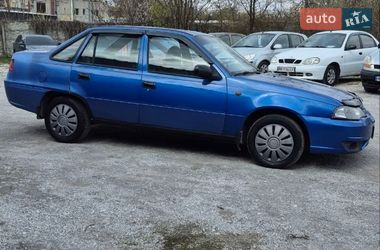 Седан Daewoo Nexia 2008 в Днепре