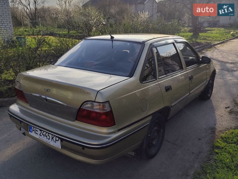 Седан Daewoo Nexia 2007 в Вольногорске