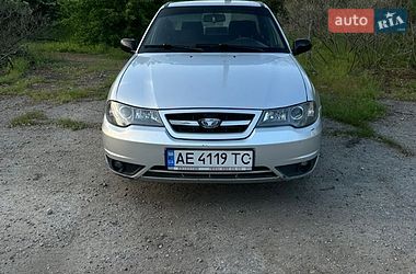 Седан Daewoo Nexia 2011 в Новомосковске