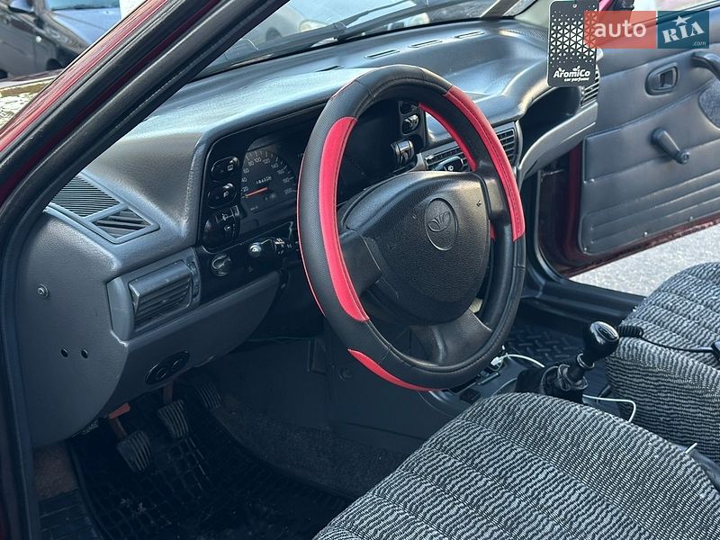 Седан Daewoo Nexia 2007 в Николаеве