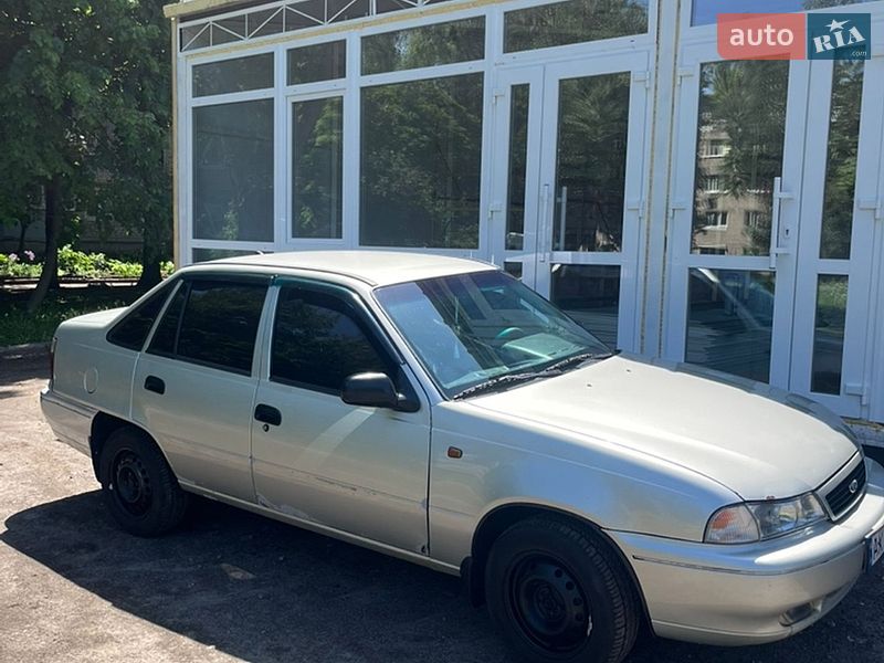 Седан Daewoo Nexia 2007 в Лозовой