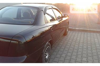 Седан Daewoo Nubira 1998 в Днепре